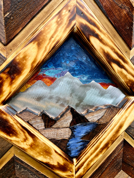 "Mountain Solace" (19.5in)